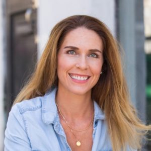 How Education Entrepreneurs Can Transcend a Crazy Busy Lifestyle with Executive Career and Mindset Coach Elizabeth Pearson